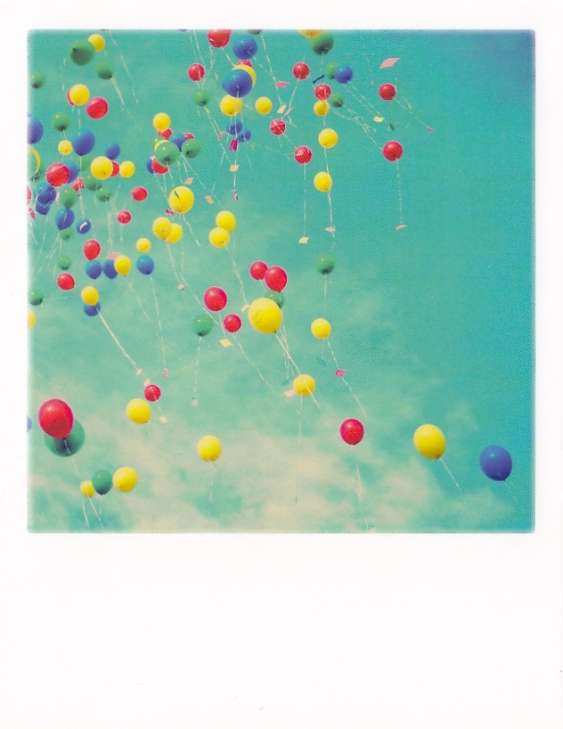 Sky with balloons - PolaCard