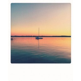 Peaceful Lake - Pickmotion Postcard