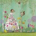 Frau mit Frühlingsblüten - Mila Marquis Postkarte